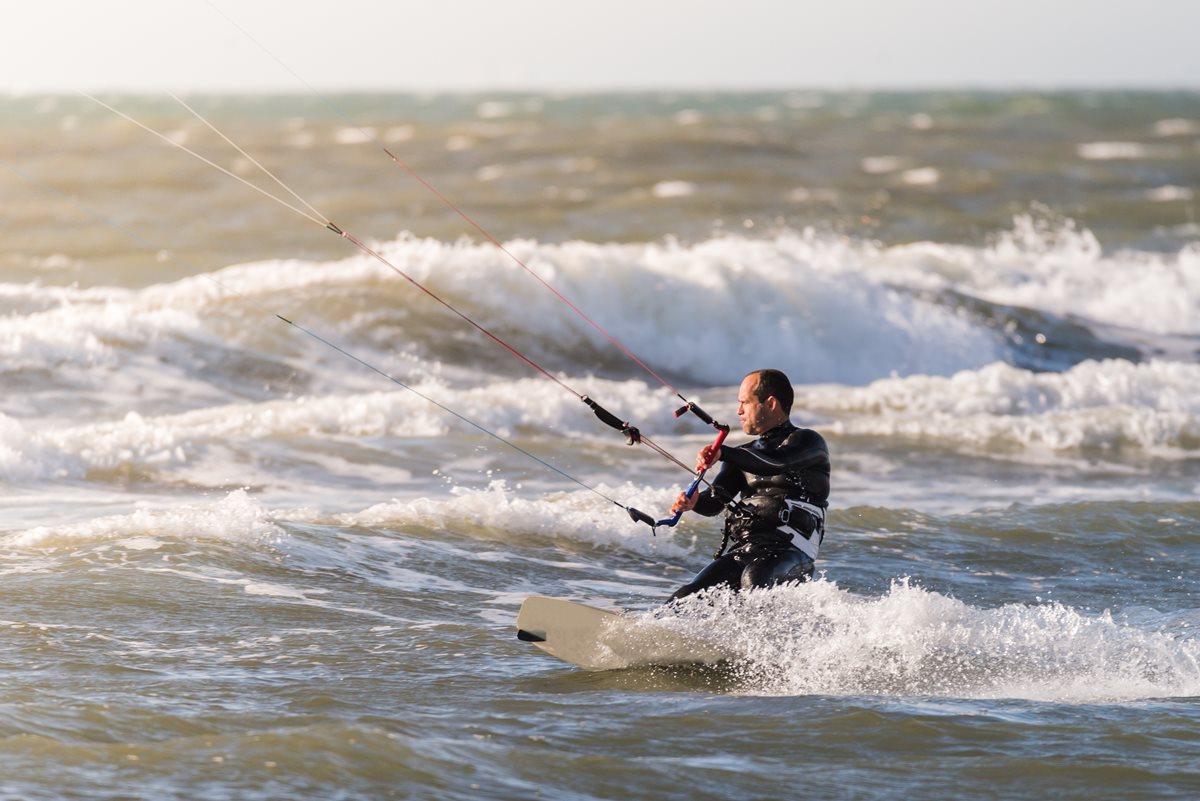 Kitesurfing