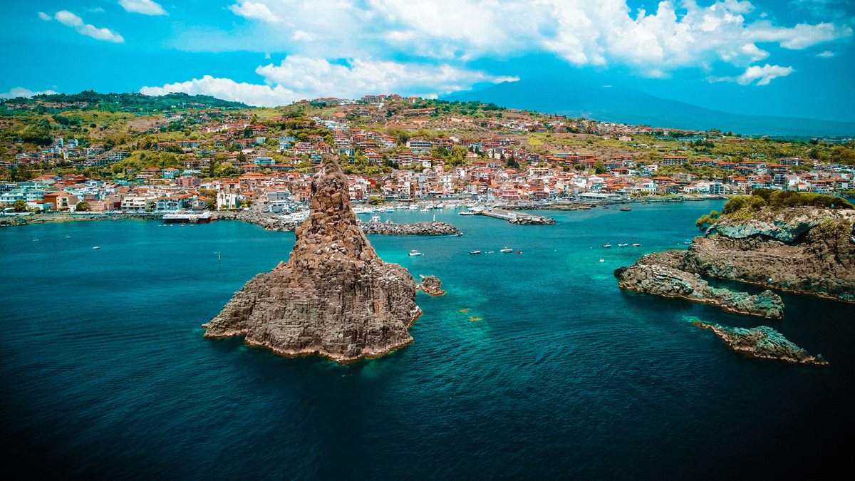 Catania 18