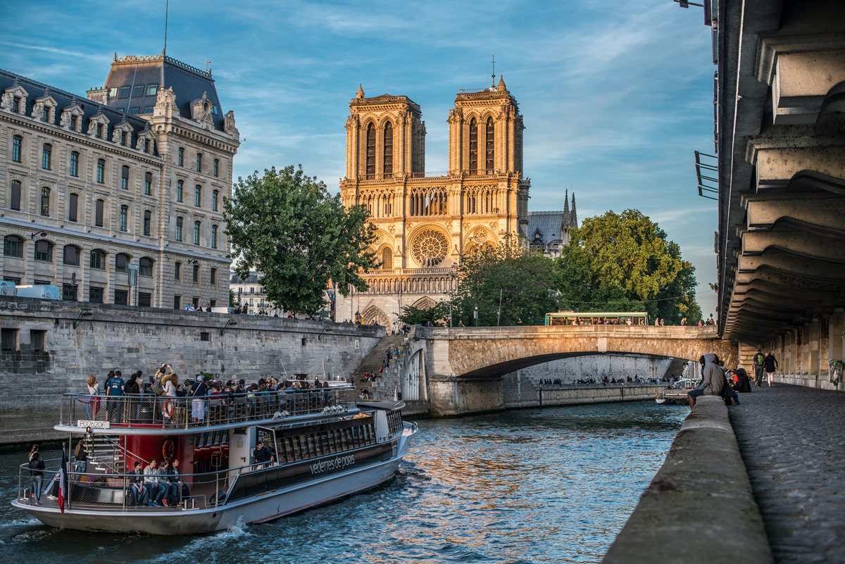 Paris 9