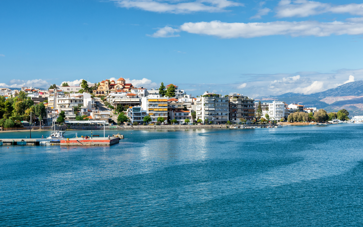 Evia 2
