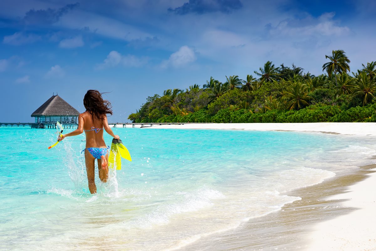 Diving Ari Atoll