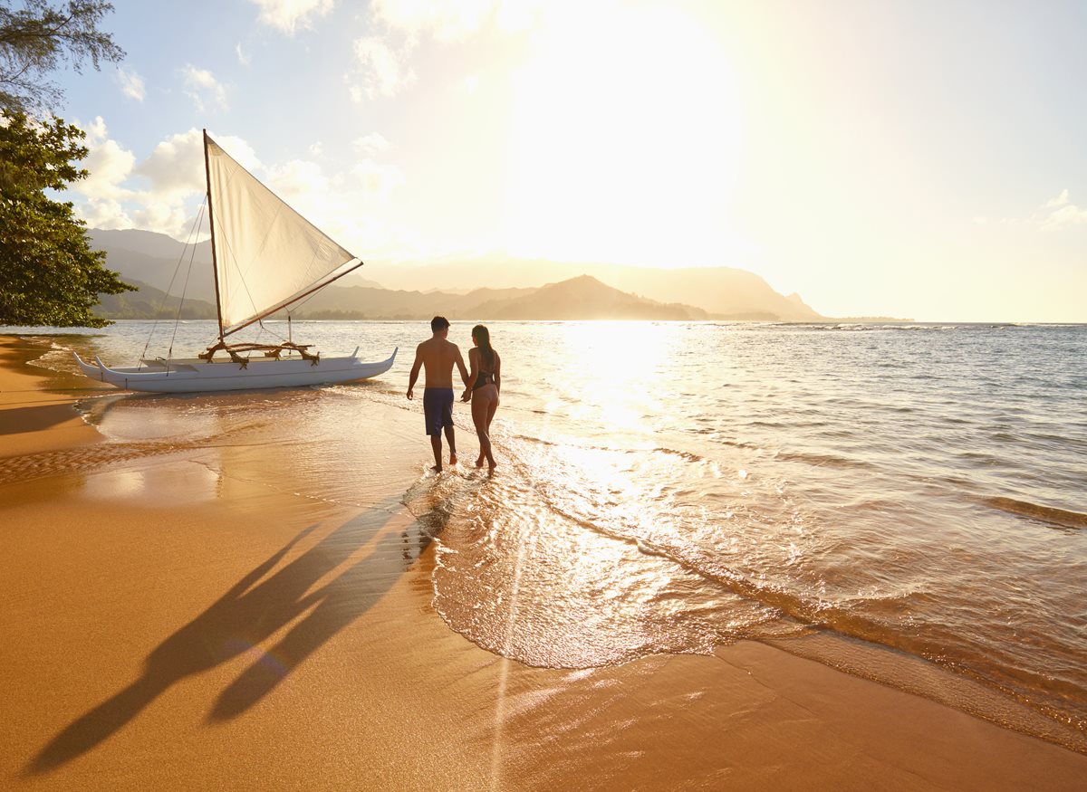 Plimbare pe plaja - Zanzibar