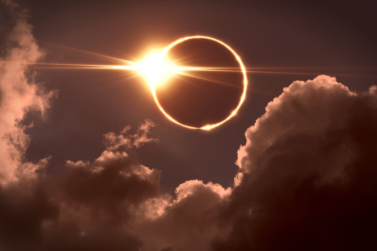 Prima eclipsa totala de soare dupa 27 de ani: tot ce trebuie sa stii despre fenomenul astronomic al deceniului