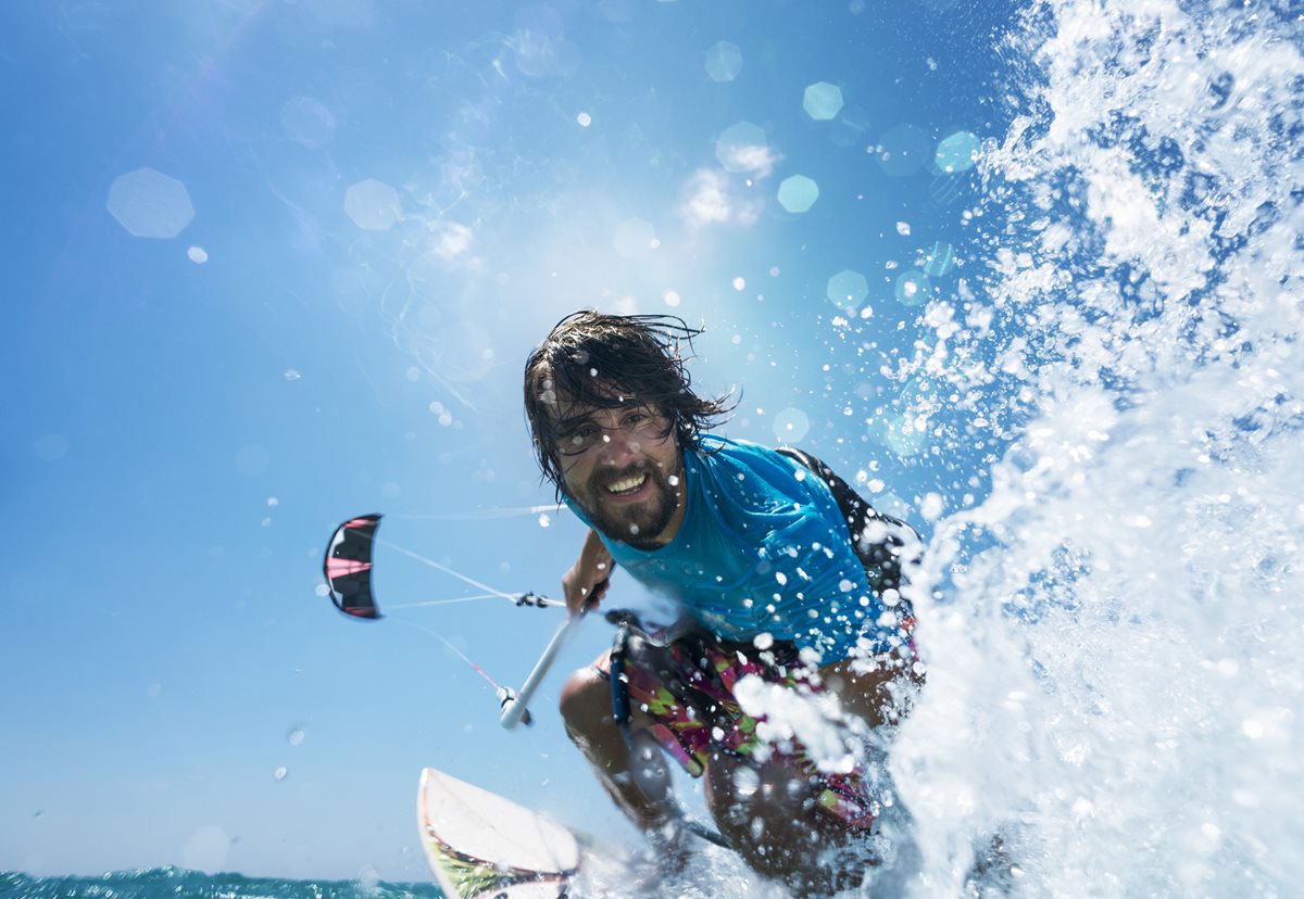 Kitesurfing - Coasta Mediteraneana Kitesurfing - Coasta Mediteraneana