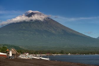 Vulcanul Gunung Agung