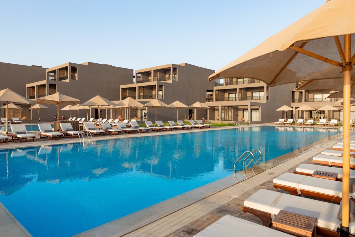 Piscina Sentido Naga Bay