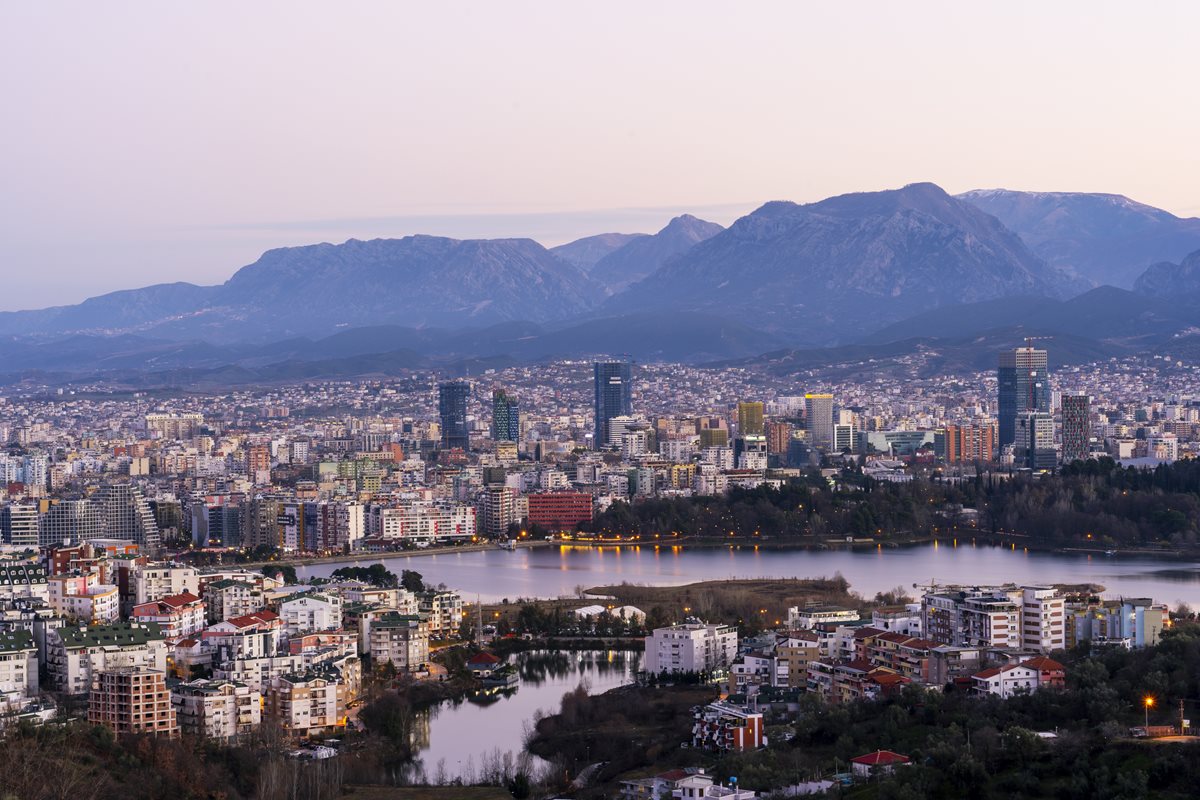 Vedere panoramica - Tirana