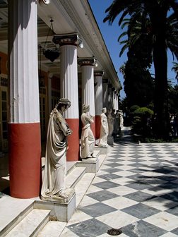Achilion, vedere la palat