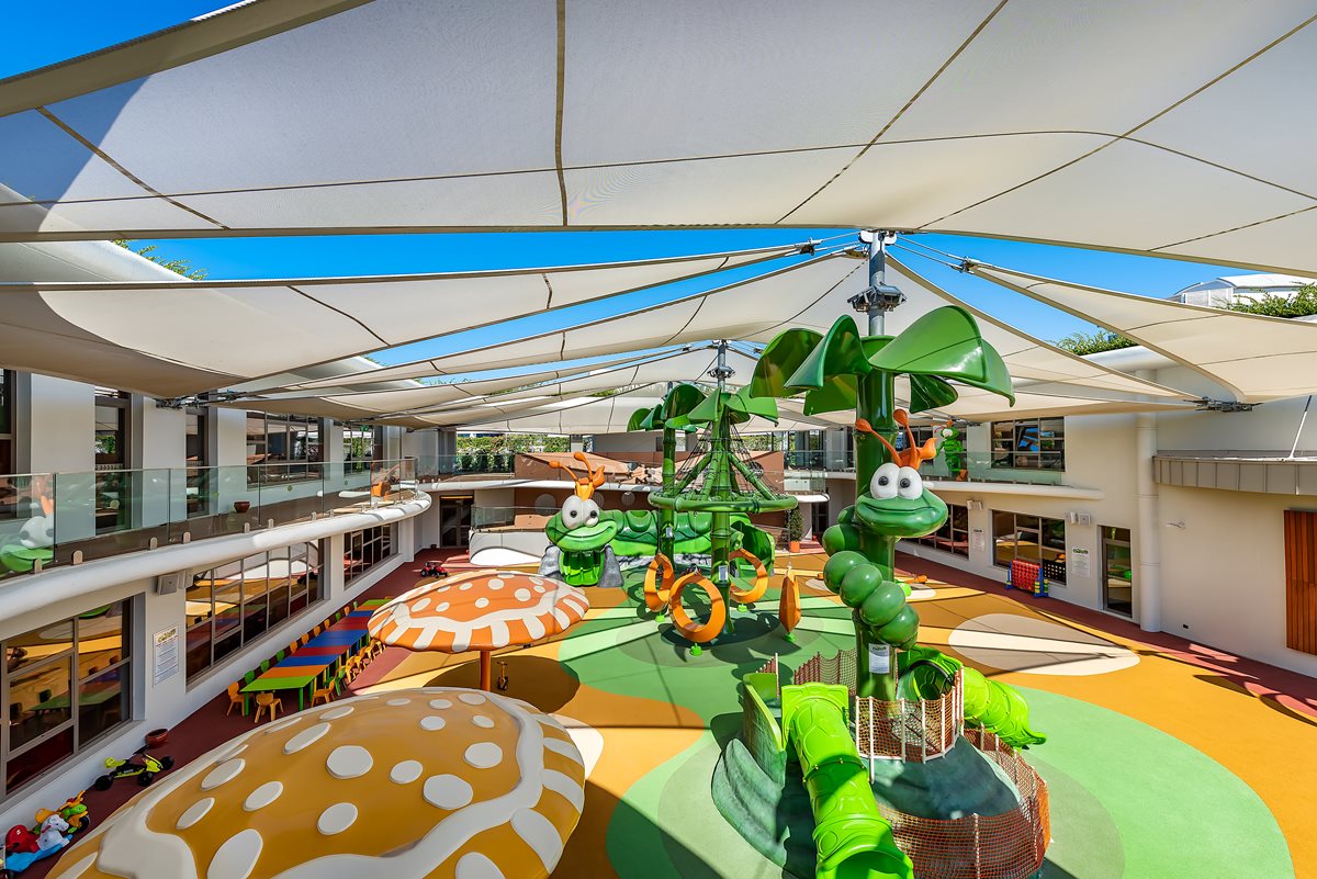 Kids World - Cornelia Diamond Golf