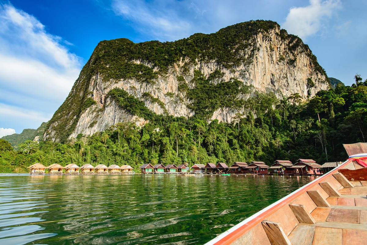 Parcul National Ratchaprapa dam Khao Sok Parcul National Ratchaprapa dam Khao Sok