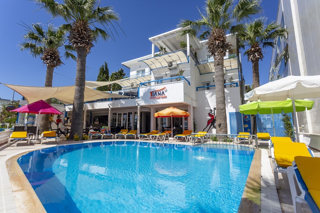 Maxsea Beach