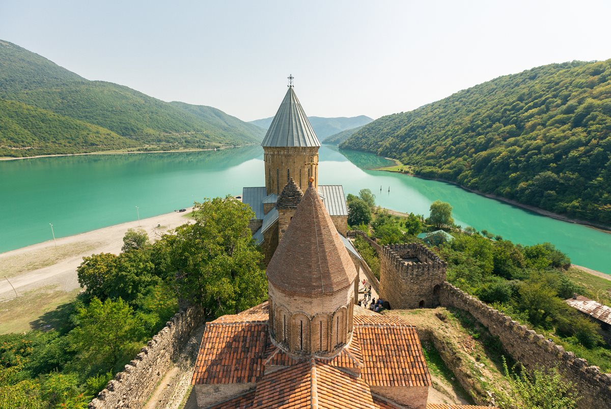 Georgia - Cetatea Ananuri 