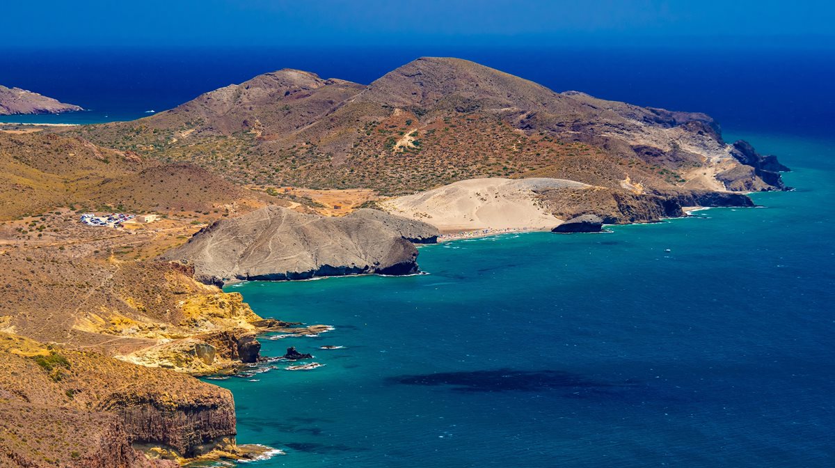 Vremea in Costa Almeria si Cel Mai Bun Sezon de Vacanta: Cand Sa Mergi si Cat Costa un Sejur