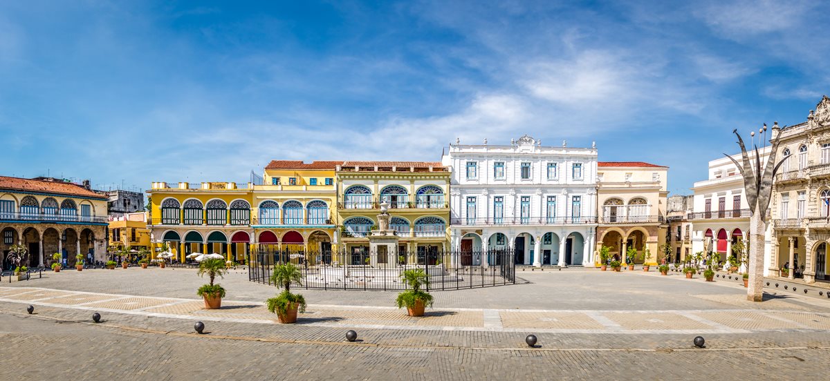 Plaza Vieja - Havana