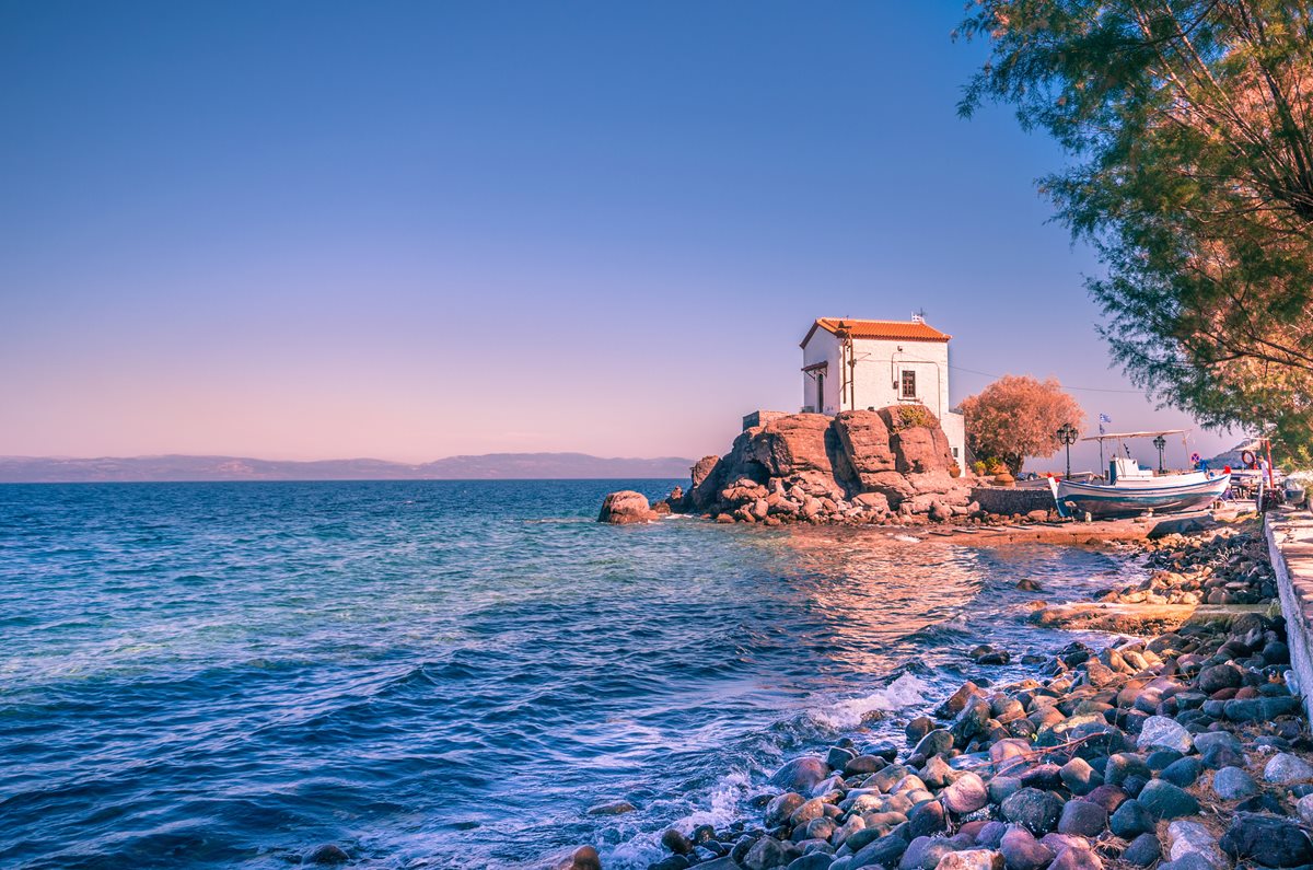 Biserica Panagia Gorgona - Lesbos Biserica Panagia Gorgona - Lesbos